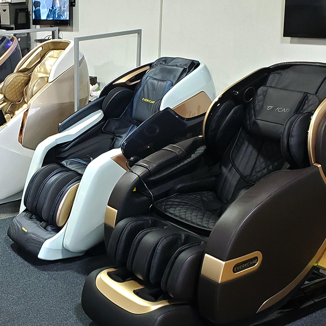 luxury massage chairs