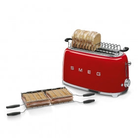 Smeg 50's Retro Style Aesthetic 4x2 Slice Toaster red with toast